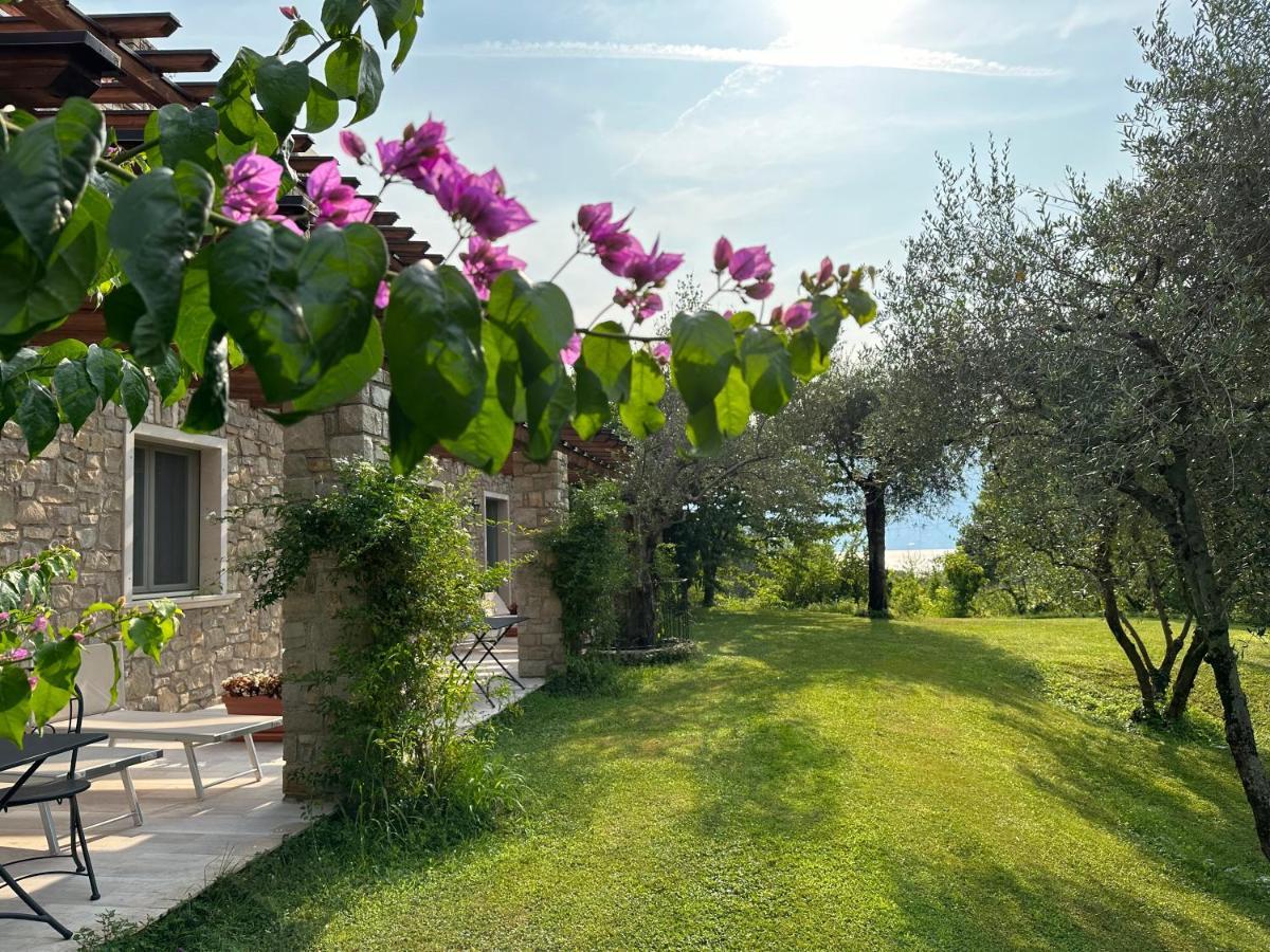 La Cascata Negli Ulivi Bed and Breakfast Toscolano Maderno Exteriör bild