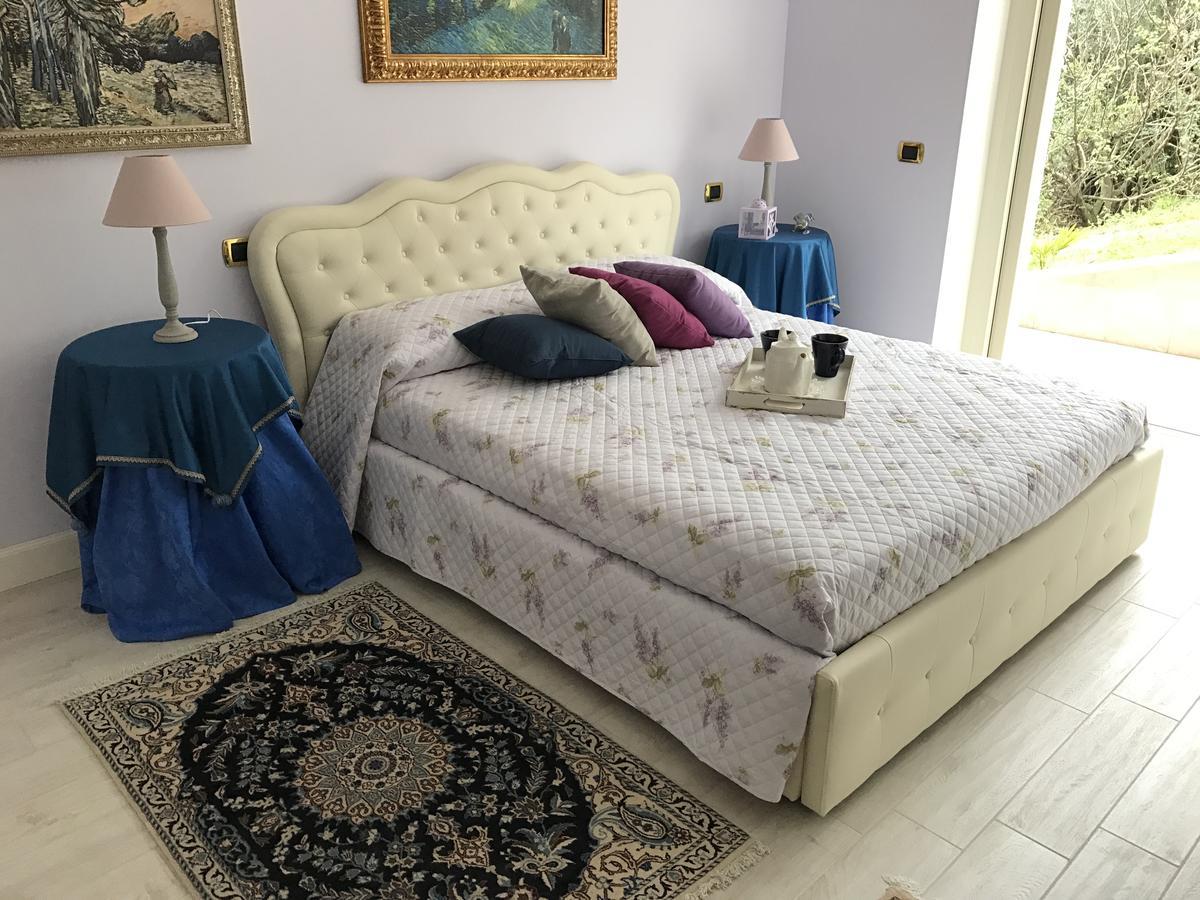 La Cascata Negli Ulivi Bed and Breakfast Toscolano Maderno Exteriör bild