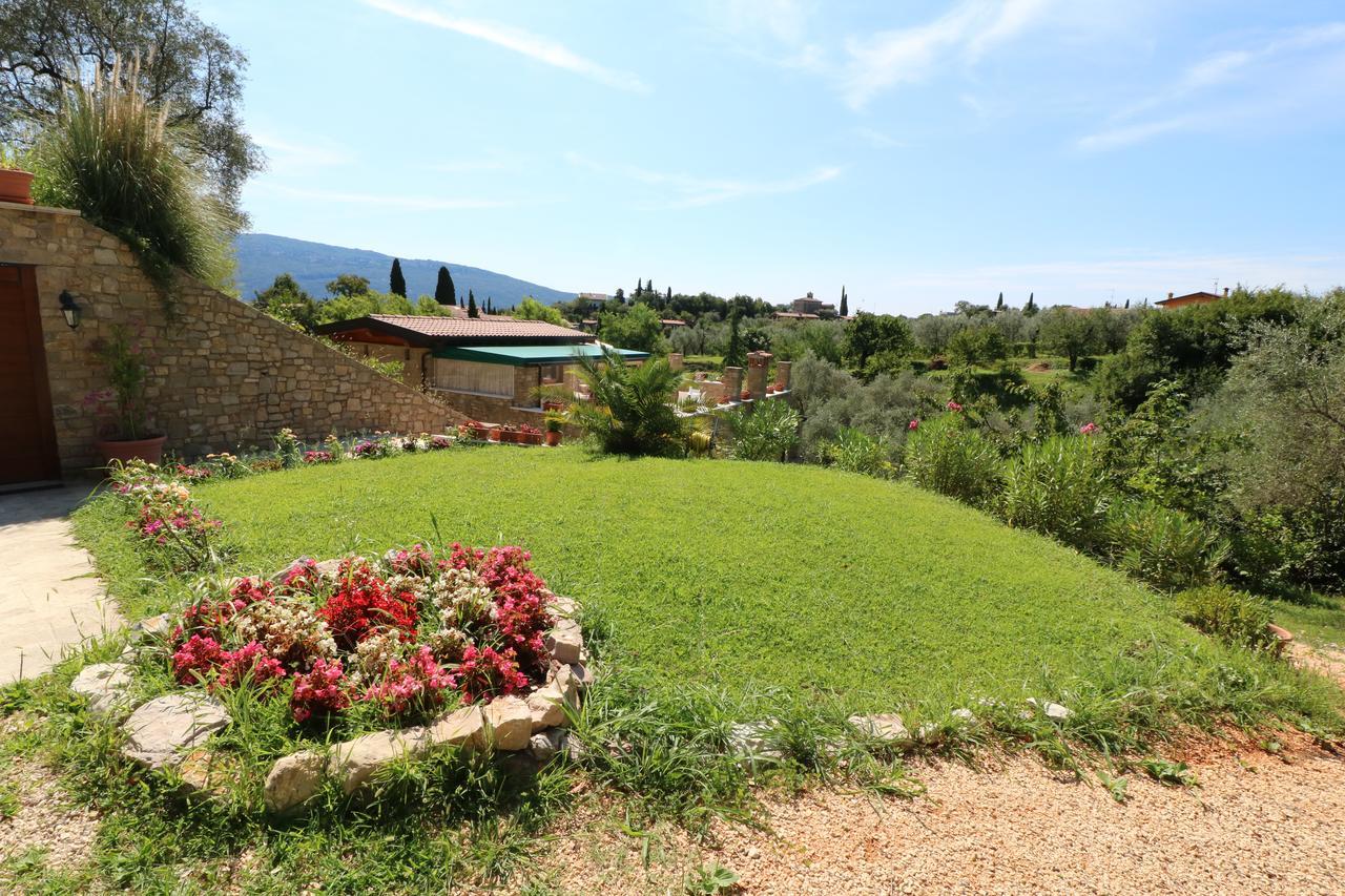 La Cascata Negli Ulivi Bed and Breakfast Toscolano Maderno Exteriör bild